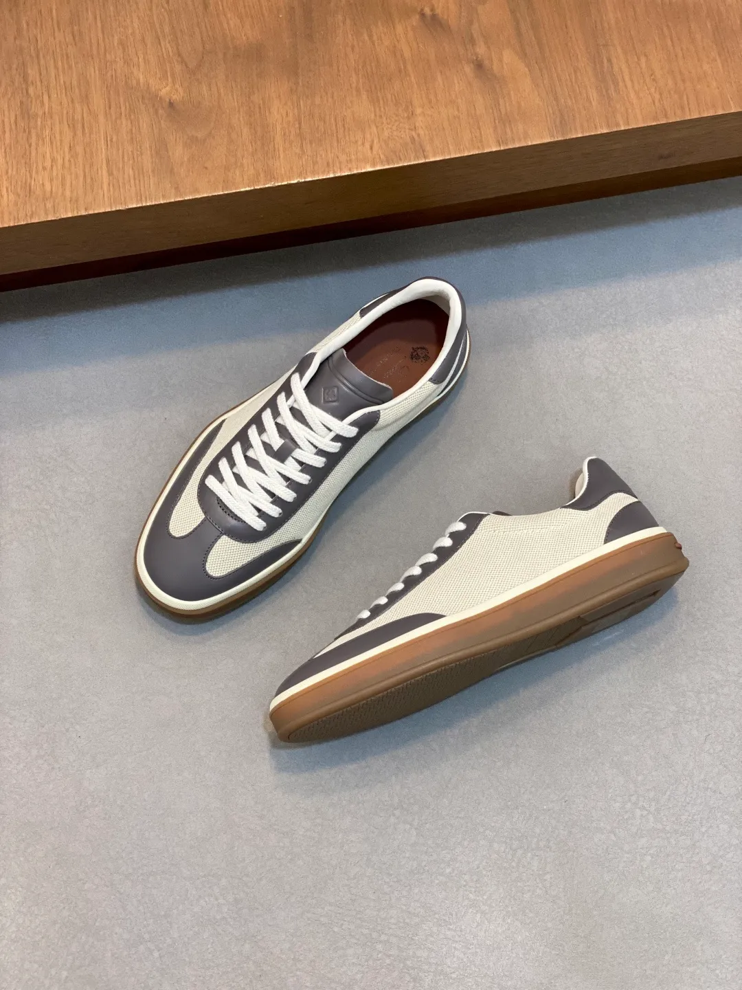 💰420Loro Piana — Classic casual shoes, men's lace-up casual shoes and sneakers, high-quality lightweight and comfortable fabrics, suitable for outdoor leisure, the color is young and energetic, and it looks great with sportswear or casual suits! Code number: 39-44 (38, 45, 46, can be customized)